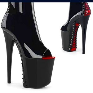 Pleaser Stilettos